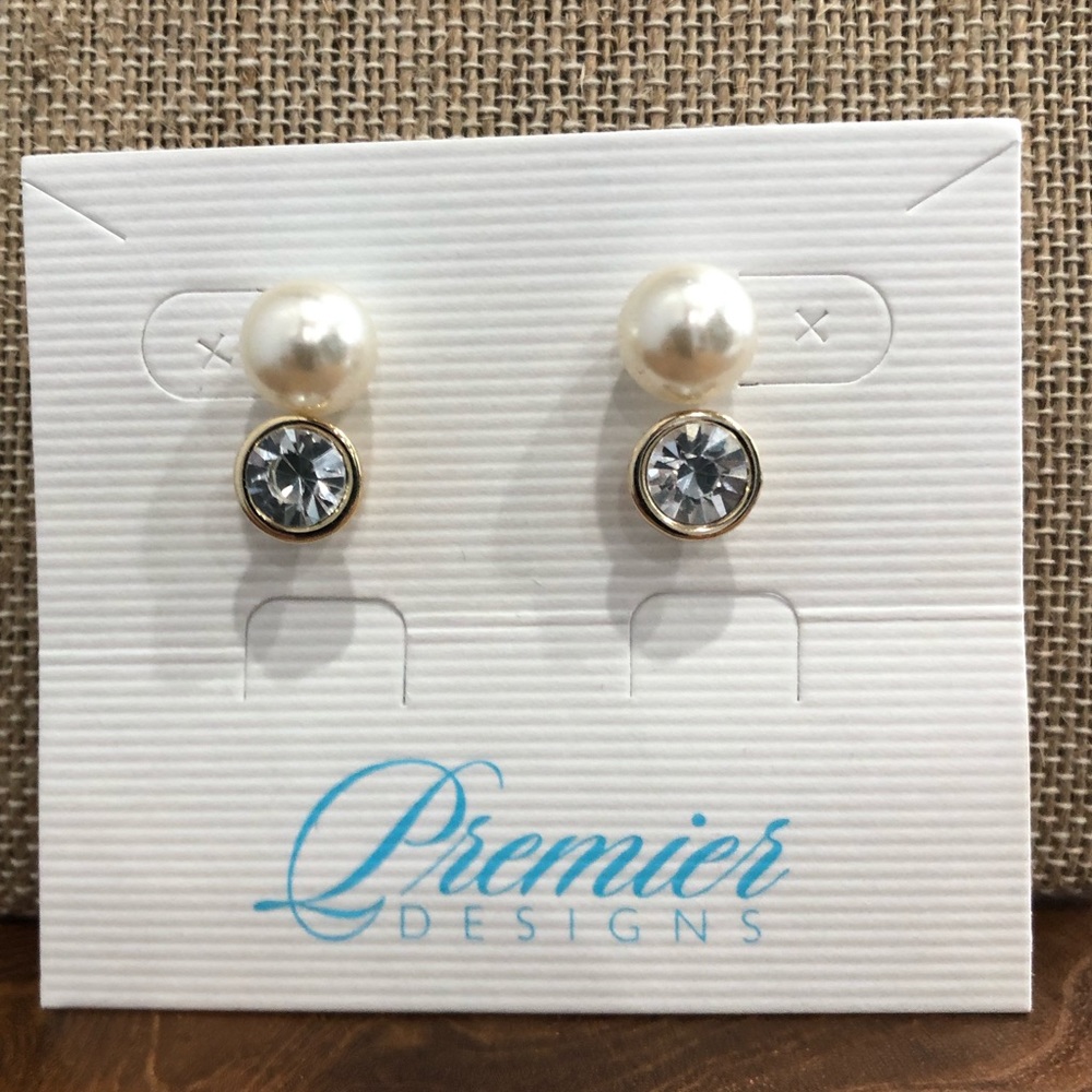 Premier Designs Earrings (2 sets of earrings)